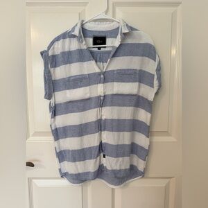 Rails Women’s Short-Sleeve Button-Up in Blue and White Stripes, Medium